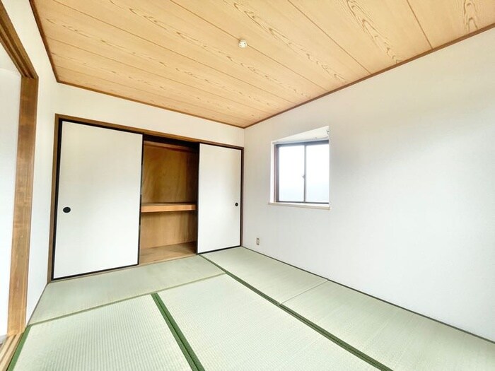 物件内観写真16　(居室)