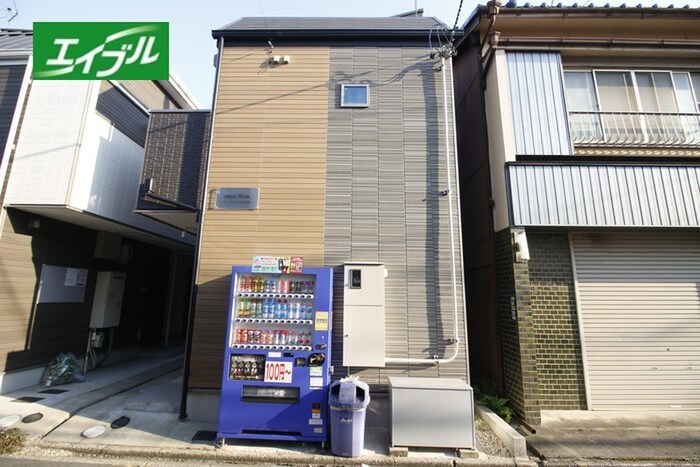 物件外観写真1　(外観写真)