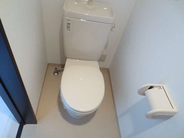 物件内観写真12　(トイレ)