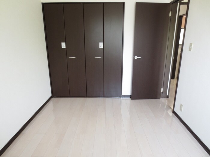 物件内観写真14　(居室)