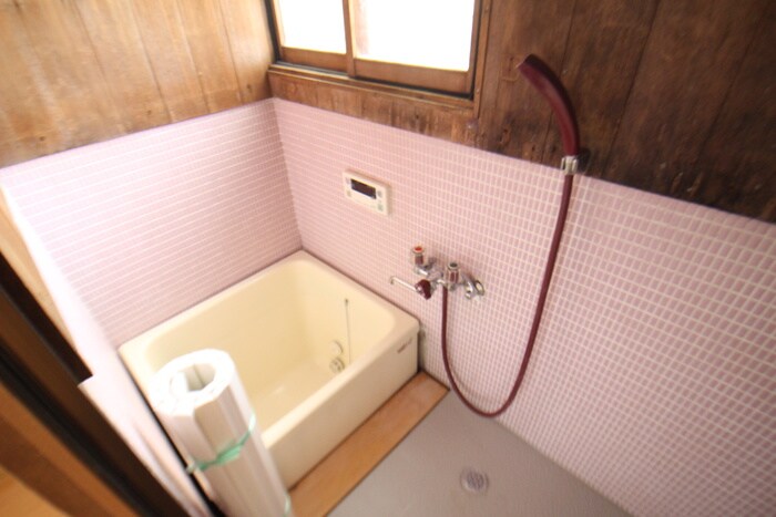 物件内観写真12　(バス／シャワールーム等)