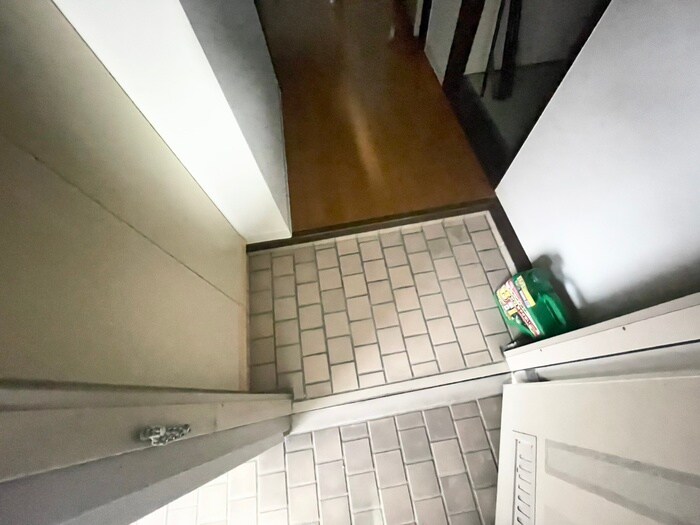 物件内観写真20　(玄関)