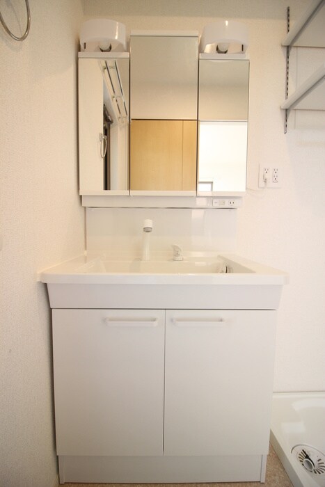 物件内観写真13　(洗面)