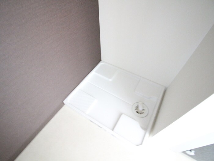 物件内観写真15　(洗濯機置場)