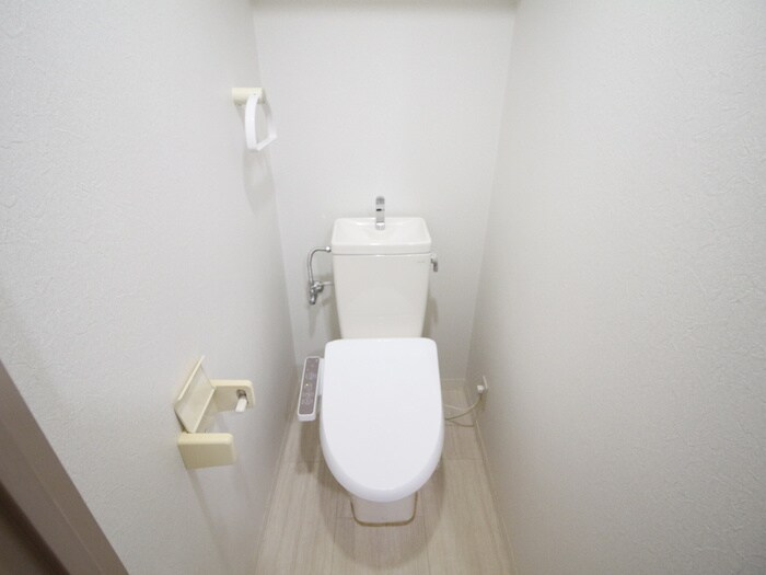 物件内観写真13　(トイレ)