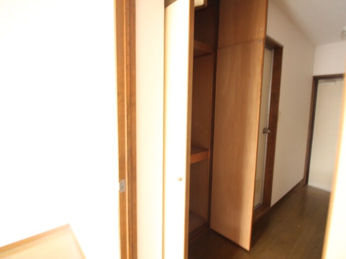 物件内観写真17　(収納)