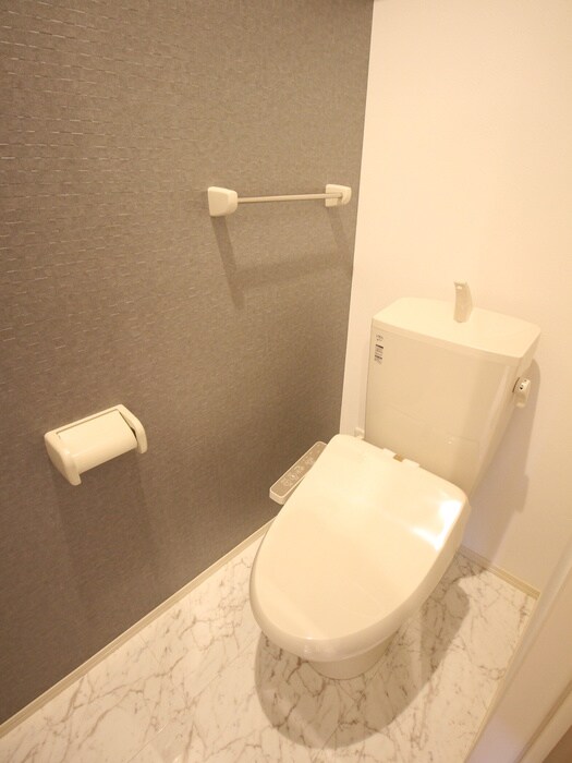 物件内観写真11　(トイレ)