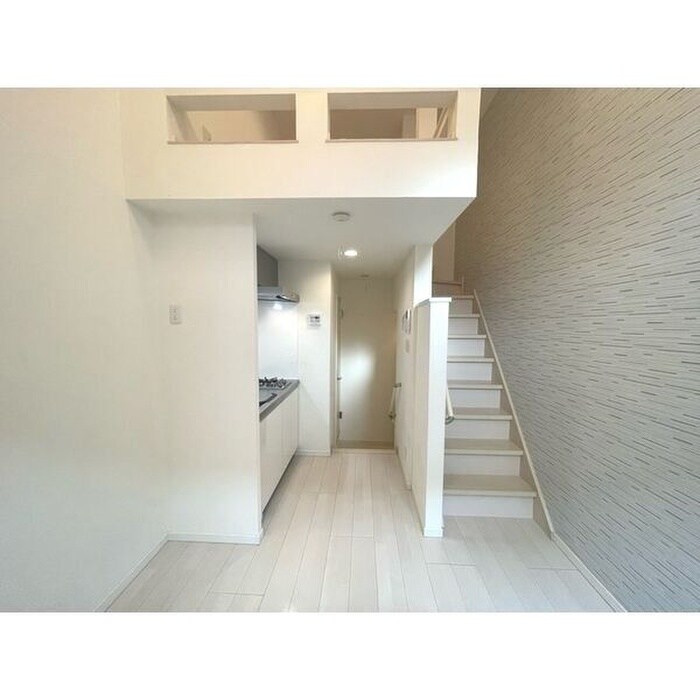 物件内観写真5　(居室)