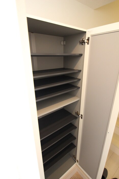 物件内観写真14　(靴箱)