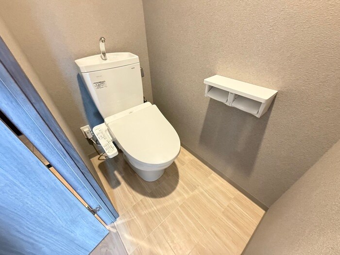 物件内観写真13　(トイレ)