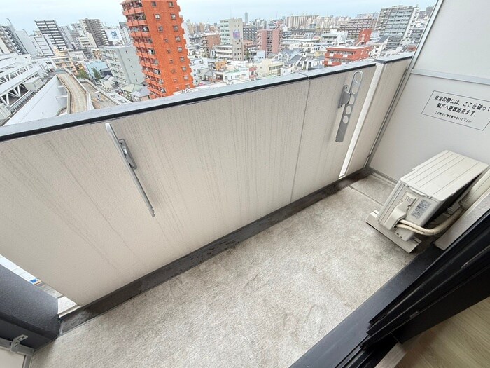 物件内観写真17　(ベランダ・バルコニー)