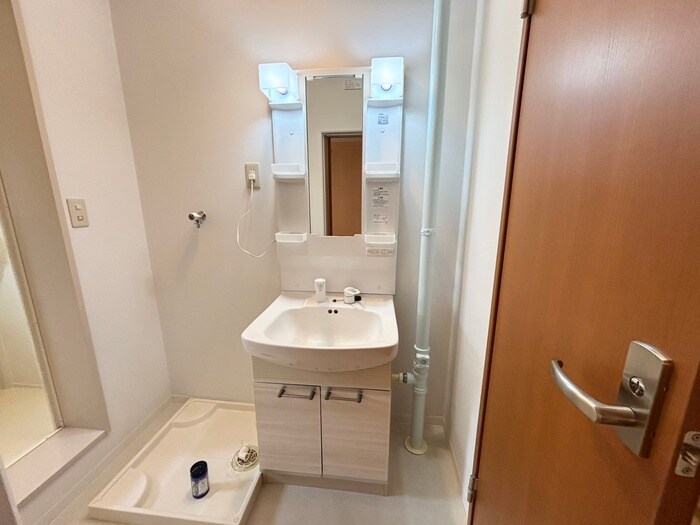 物件内観写真12　(洗面)