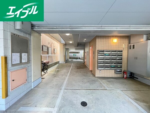 エントランス部分