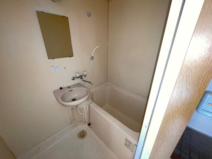 物件内観写真12　(バス／シャワールーム等)