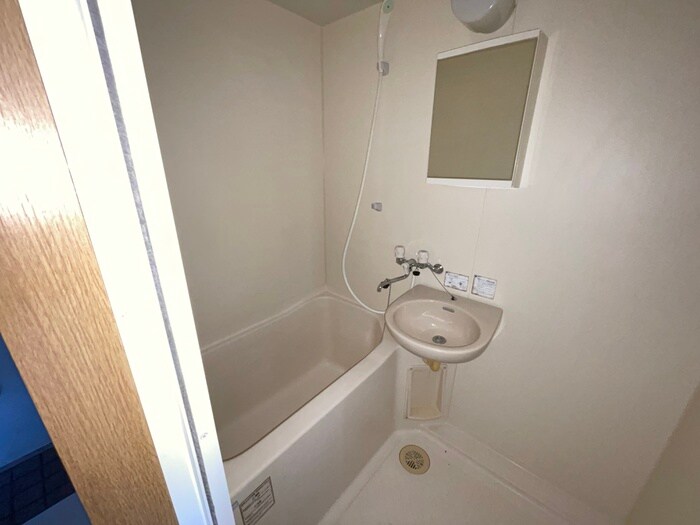 物件内観写真12　(バス／シャワールーム等)