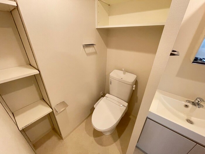 物件内観写真13　(トイレ)