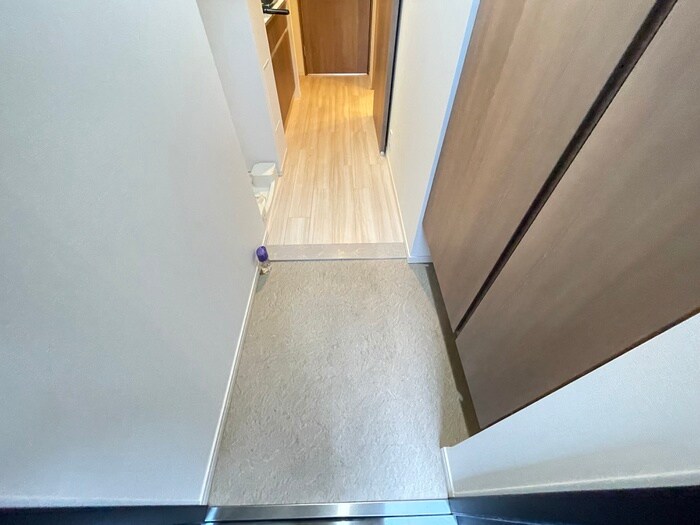 物件内観写真14　(玄関)