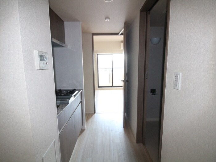 物件内観写真19　(廊下)