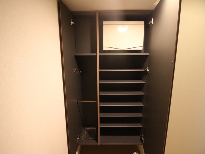 物件内観写真21　(靴箱)