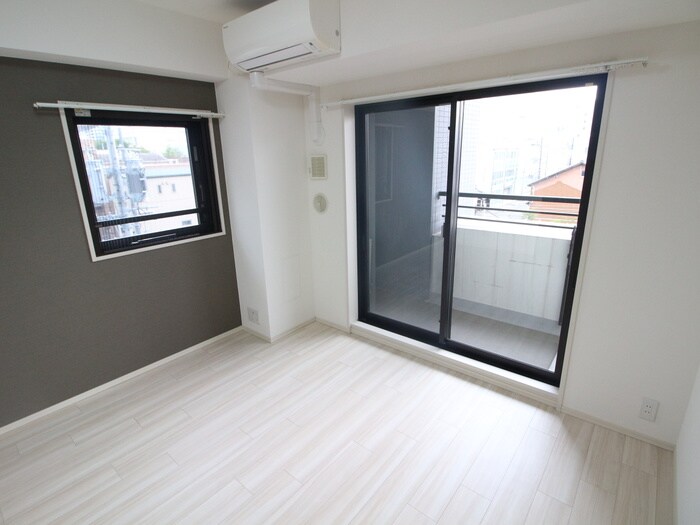 物件内観写真22　(居室)