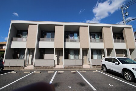 ルーミナスタウン　1号棟外観写真