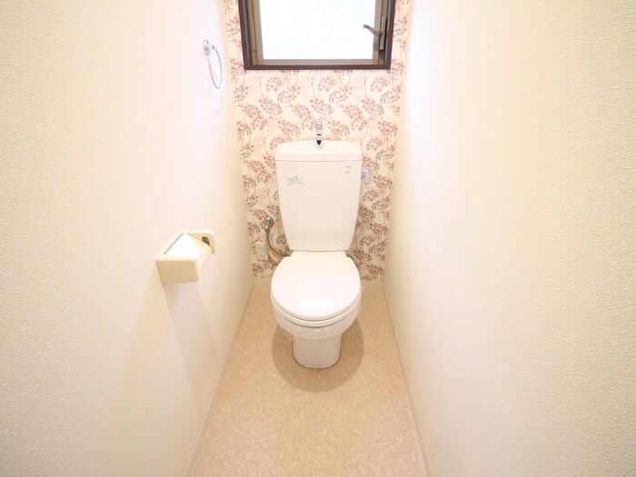 物件内観写真12　(トイレ)