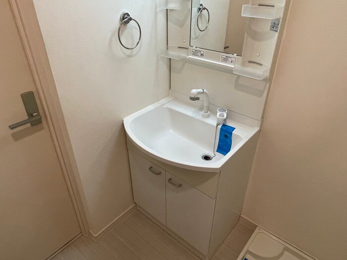 物件内観写真12　(洗面)