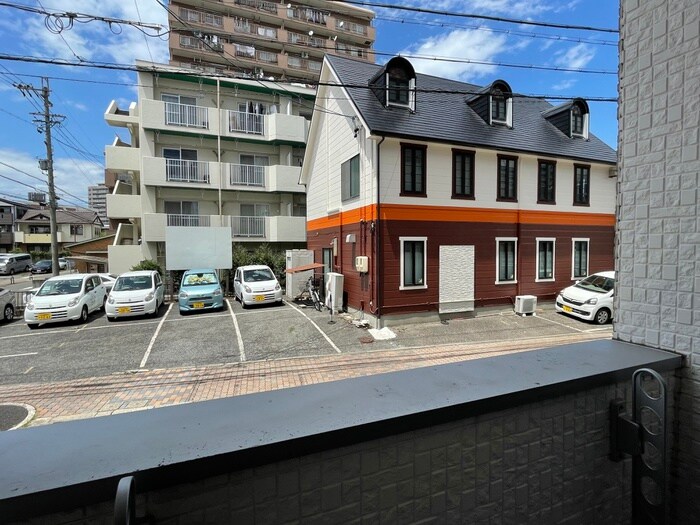 物件内観写真17　(室内からの展望)