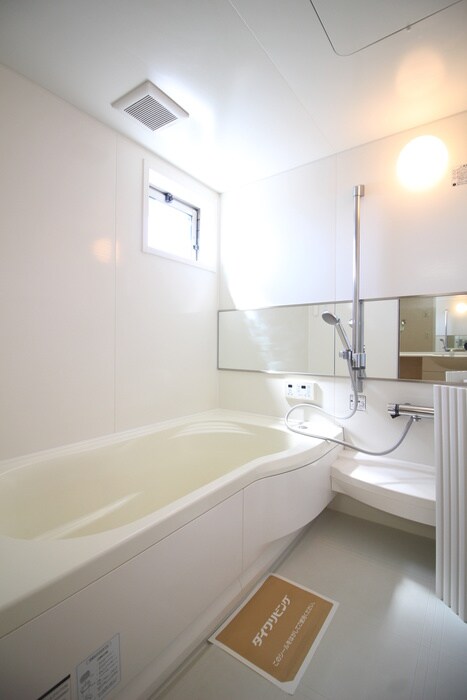 物件内観写真13　(バス／シャワールーム等)