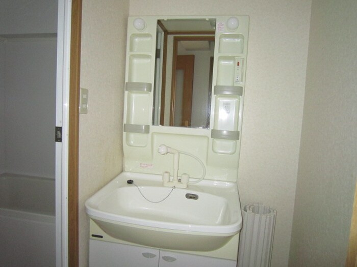 物件内観写真13　(洗面)