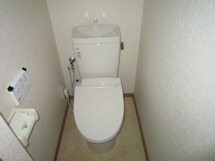 物件内観写真14　(トイレ)