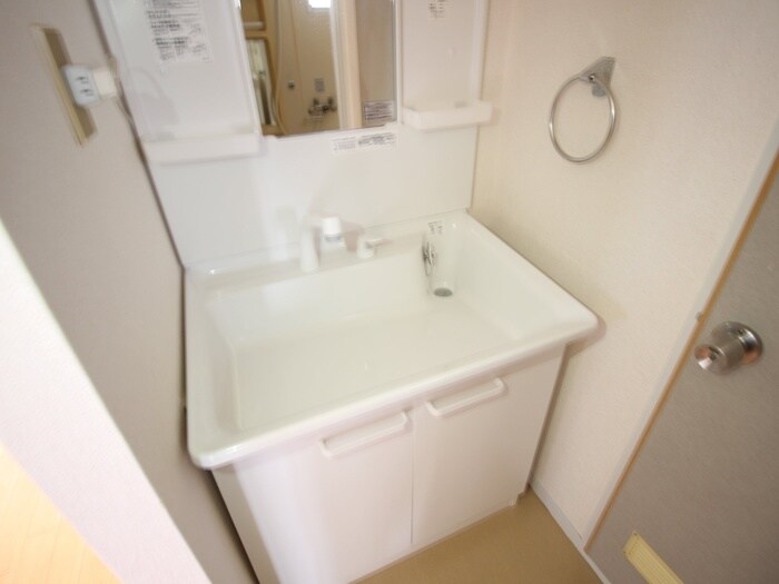 物件内観写真12　(洗面)