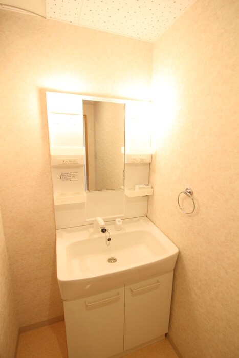 物件内観写真12　(洗面)