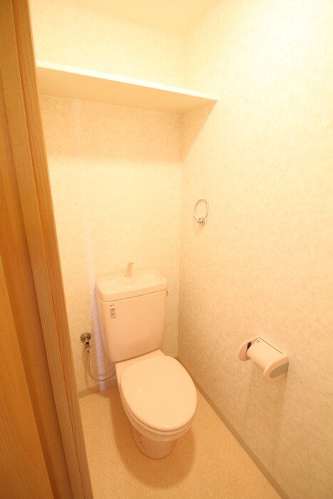 物件内観写真14　(トイレ)