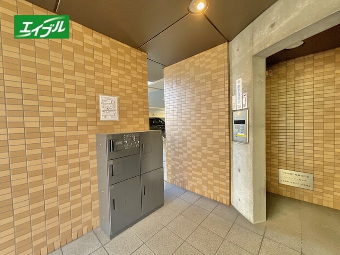 物件外観写真3　(建物設備)