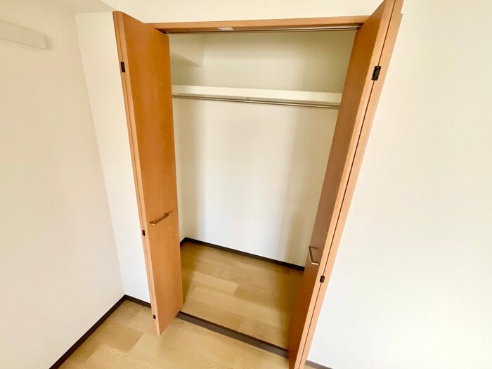 物件内観写真11　(収納)