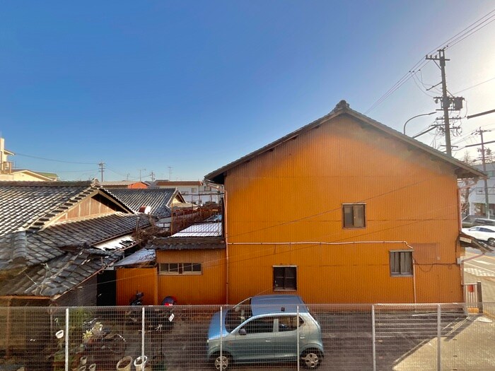 物件内観写真22　(室内からの展望)