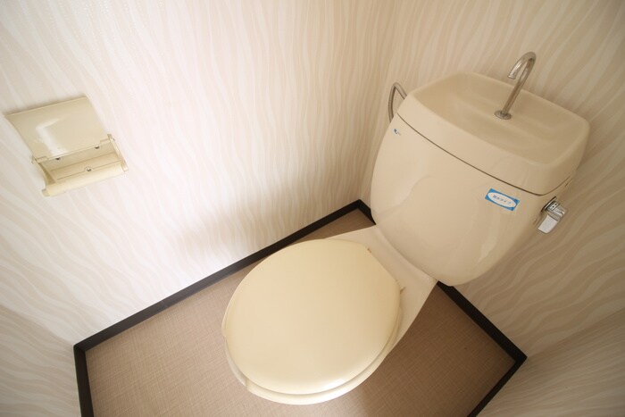 物件内観写真14　(トイレ)