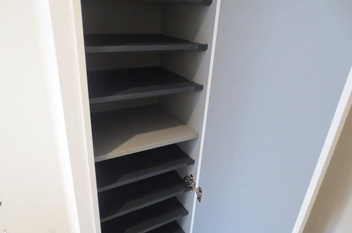 物件内観写真16　(靴箱)