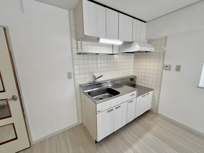 物件内観写真9　(キッチン)