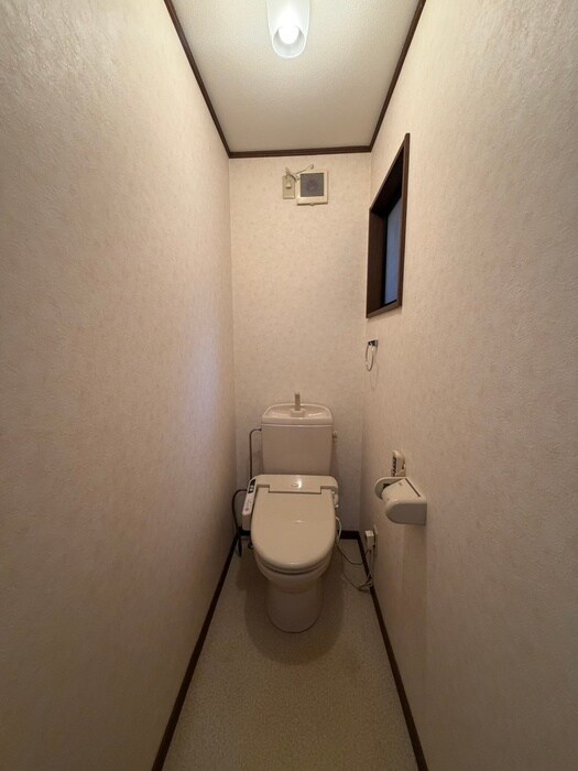 物件内観写真16　(トイレ)