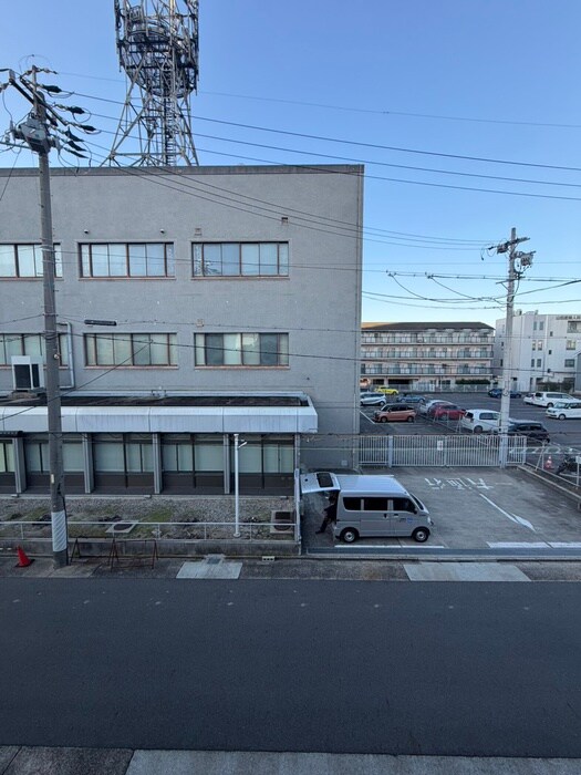 物件内観写真19　(室内からの展望)