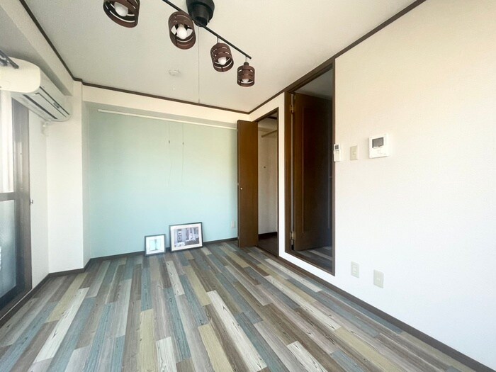 物件内観写真8　(居室)