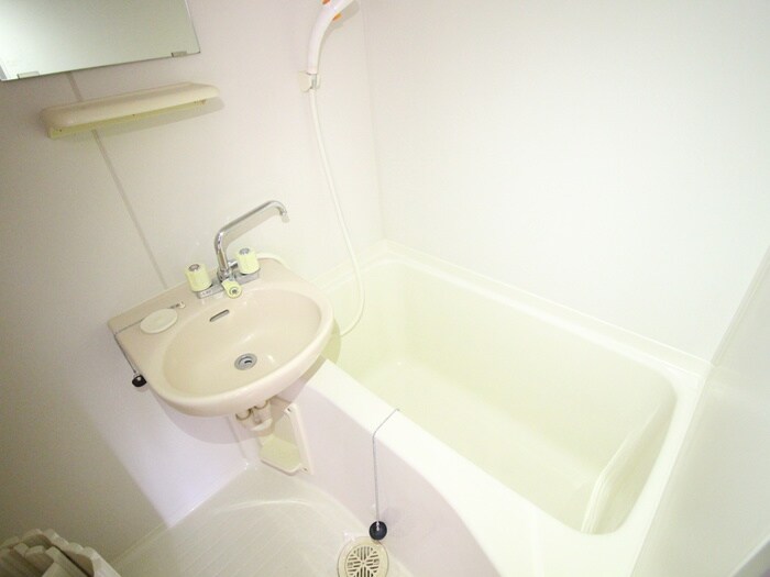 物件内観写真10　(バス／シャワールーム等)