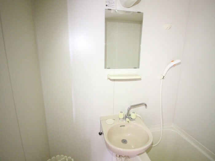 物件内観写真12　(洗面)