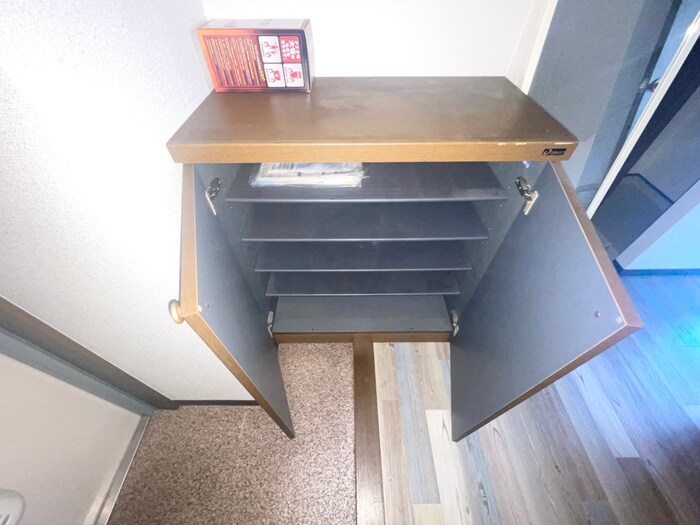 物件内観写真19　(靴箱)