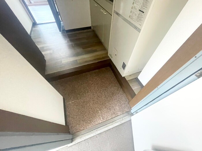 物件内観写真20　(玄関)