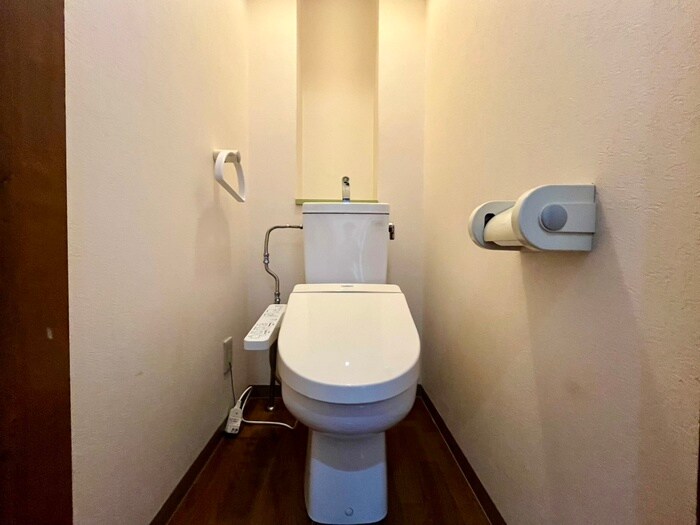 物件内観写真16　(トイレ)