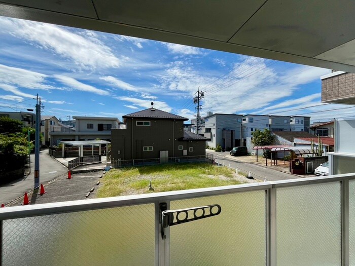 物件内観写真22　(室内からの展望)