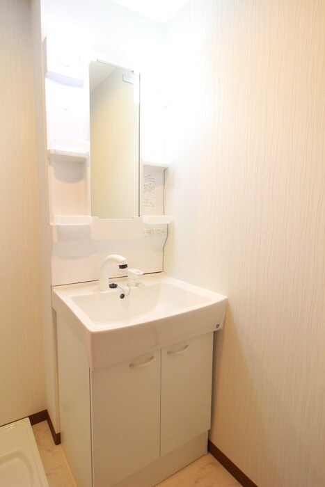 物件内観写真9　(洗面)